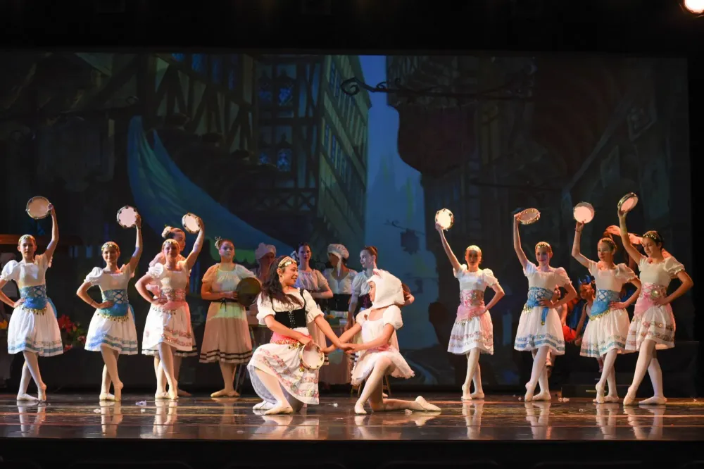 Class'Danse réalisations 2023 (18)webp