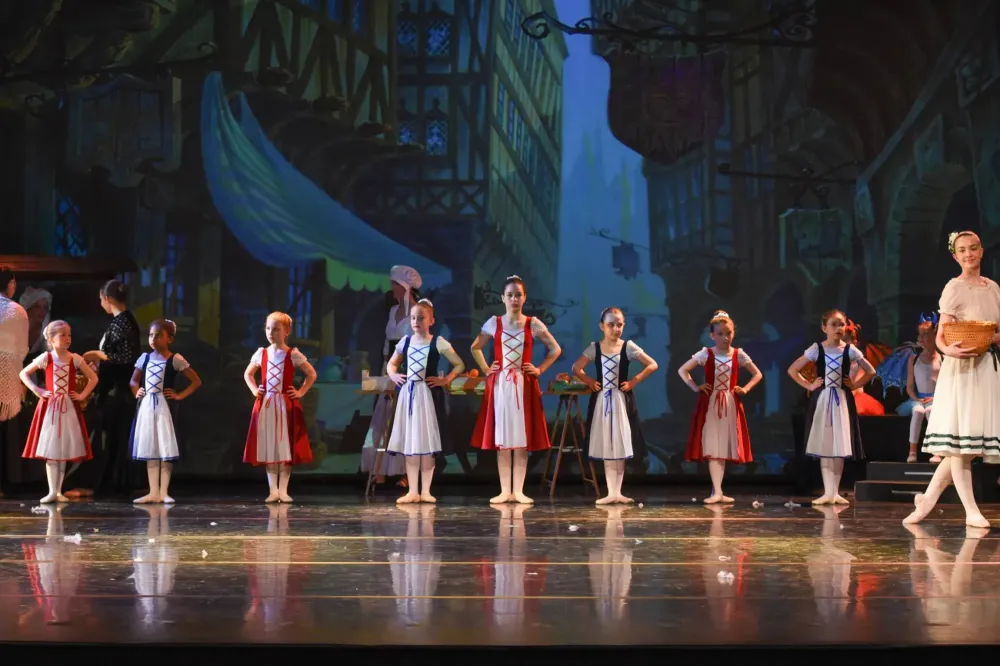 Class'Danse réalisations 2023 (13)webp