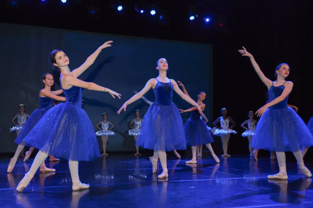 Class'Danse réalisations 2023 (7)webp